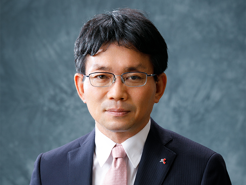 代表取締役　山本 庸一郎